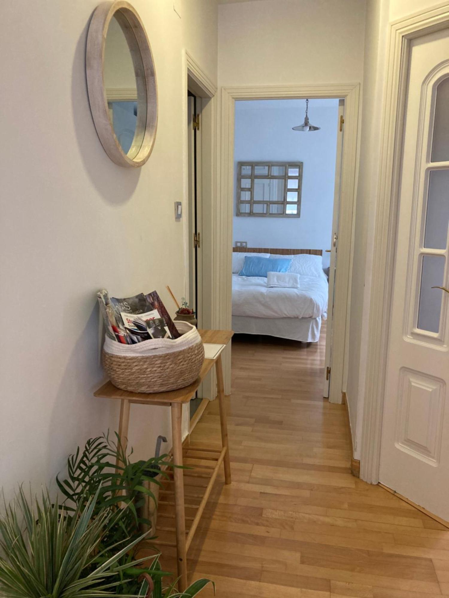 Apartamento Enriqueta กรานาดา ภายนอก รูปภาพ
